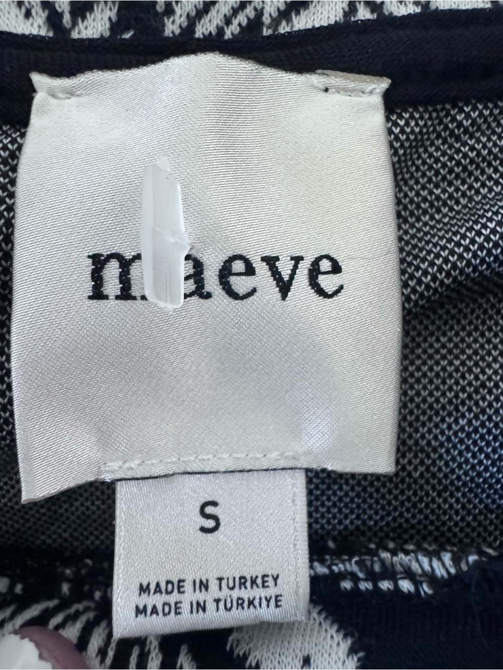 Maeve Black Tee with White Floral Print - Picture 5 of 6